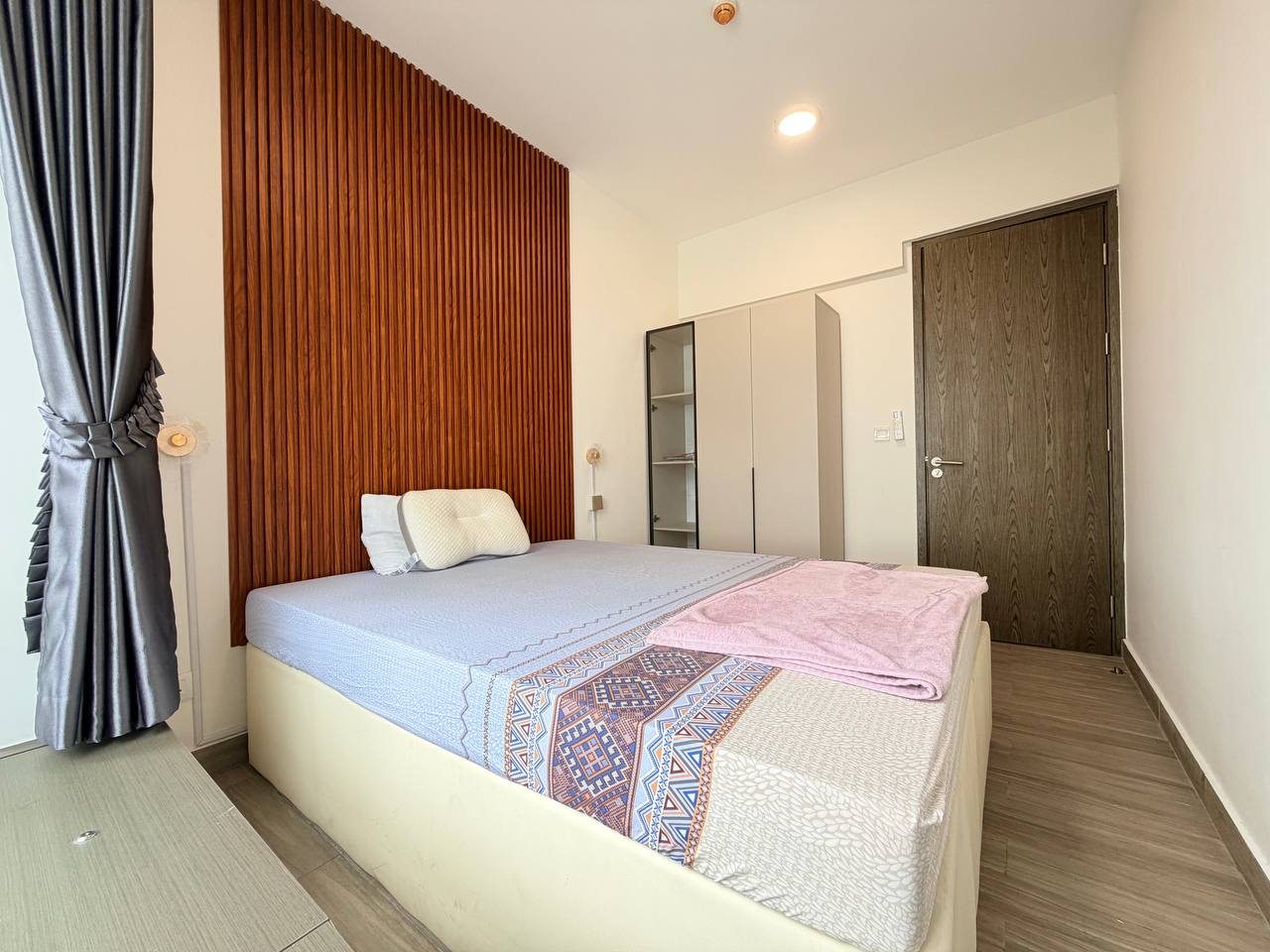 Condo Urban Village 2 beds