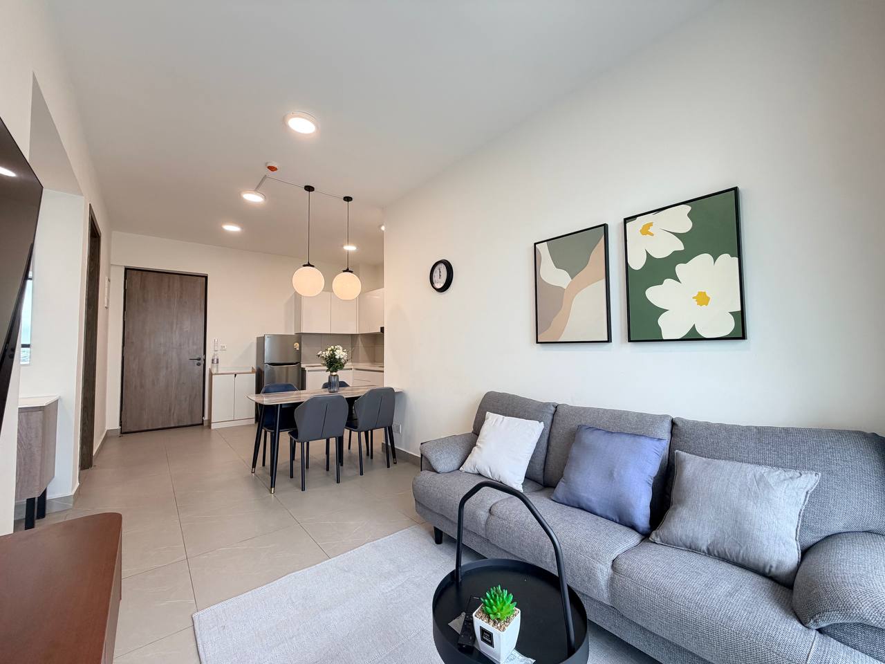 Condo Urban Village 2 beds