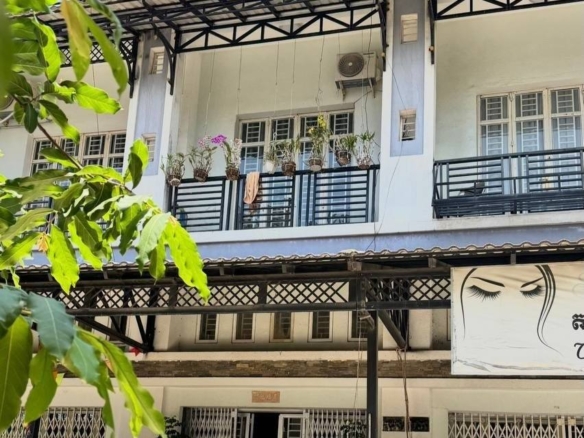 Flathouse for rent - ​​Borey Sambath Mean Heng 3
